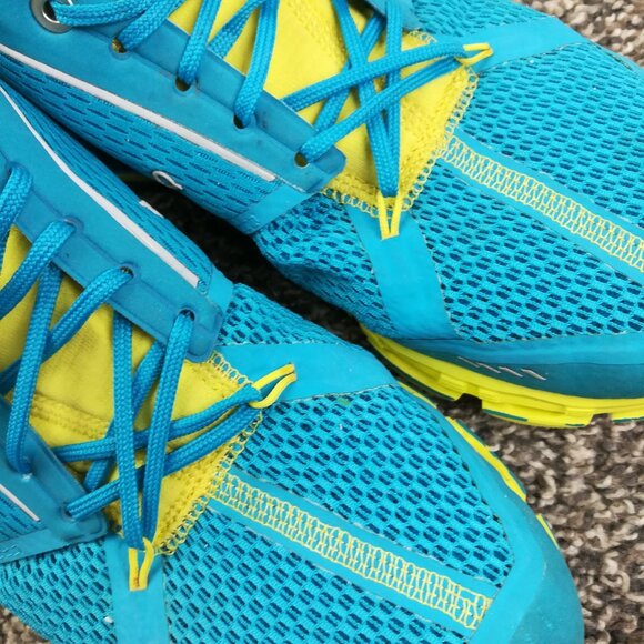 On Cloud Cloudflyer Blue/Yellow Maui/Lemon Running Shoes Womens Size 7.5 - Picture 9 of 10